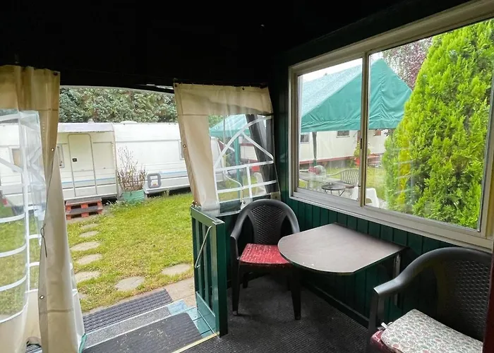 Mainz Kleines Haus Mit Garten Grill ヴィースバーデン